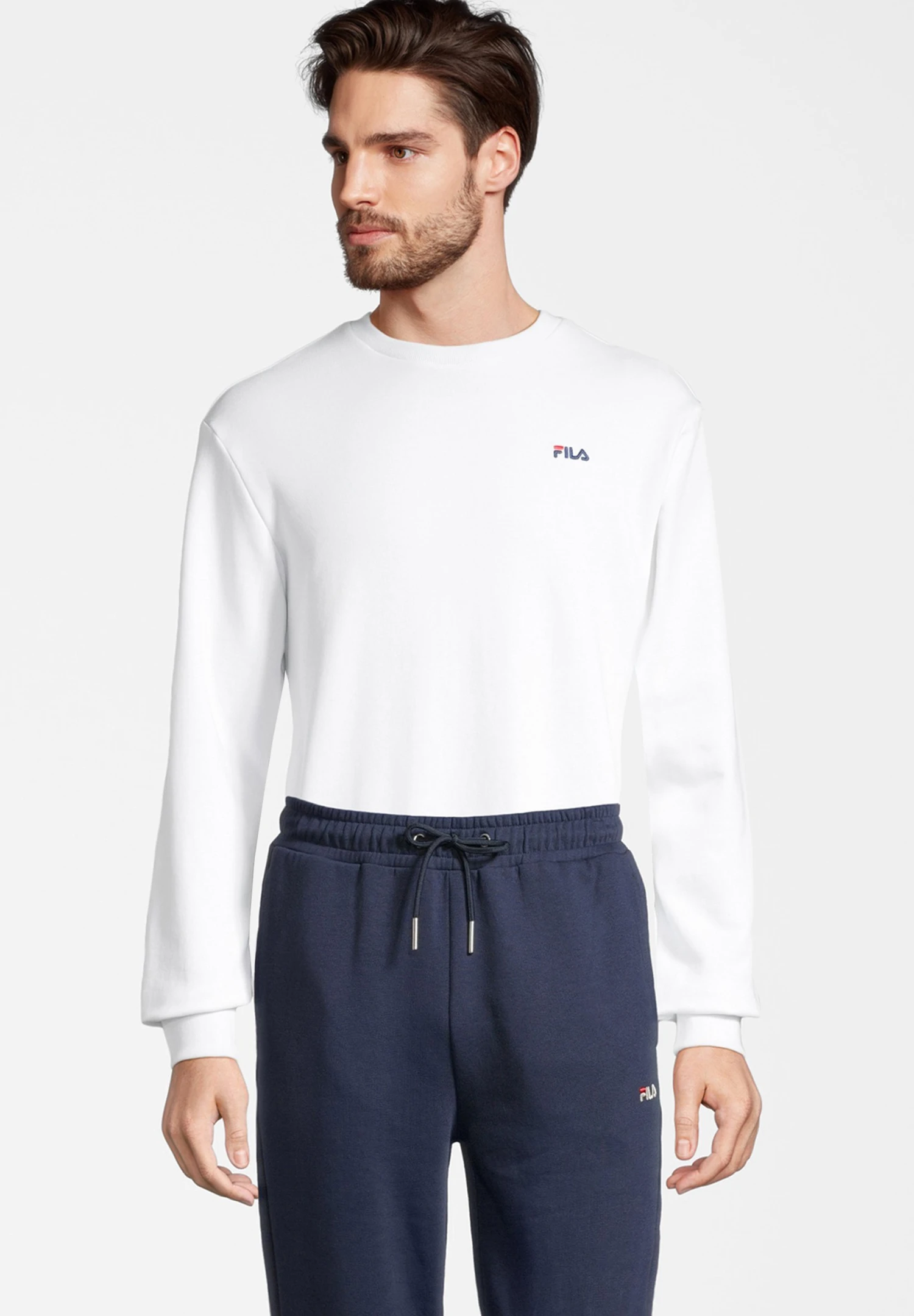 Fila BattenbergPantaloni SportiviBlack Iris Uomo Pantaloni Sportivi E Joggers 1FI22E04D-K11 2 Fila BattenbergPantaloni SportiviBlack Iris Uomo Pantaloni Sportivi E Joggers 1FI22E04D-K11 - immagine 2