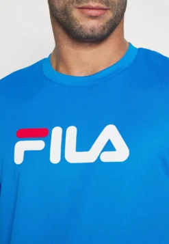 Fila LogoT-Shirt Con StampaSimply Blue Uomo T-shirt E Polo 1FI42D03S-K14 -Negozio al dettaglio Fila 0569d4cf8940401a8d7f624b8dc3fed4 scaled