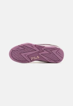 Fila Casim Sneakers BassePlum Truffle Donna Sneakers 1FI11A0DA-I11 -Negozio al dettaglio Fila 0ecf38b5b9e6420fb2644a28f70909b1 scaled