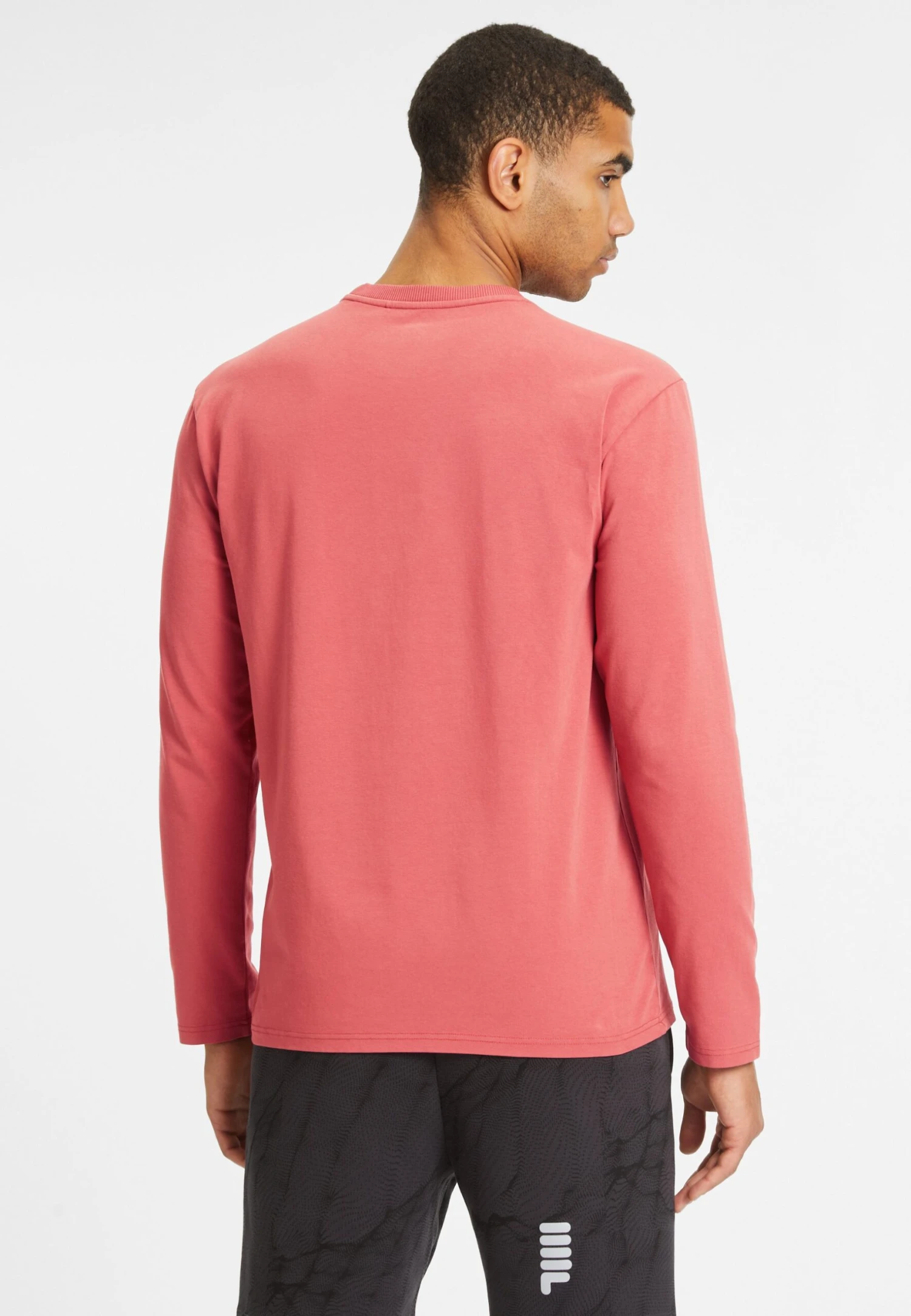 Fila Apparel Craponne Crew NeckMaglietta A Manica LungaMarsala Uomo T-shirt E Polo 1FI42D04T-G11 2 Fila Apparel Craponne Crew NeckMaglietta A Manica LungaMarsala Uomo T-shirt E Polo 1FI42D04T-G11 - immagine 2