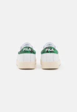 Fila LussoSneakers BasseWhite-Verdant Green Donna Sneakers 1FI11A0DY-A11 -Negozio al dettaglio Fila 18d7dd24626f4c4ab72ff21ff2436b71 scaled