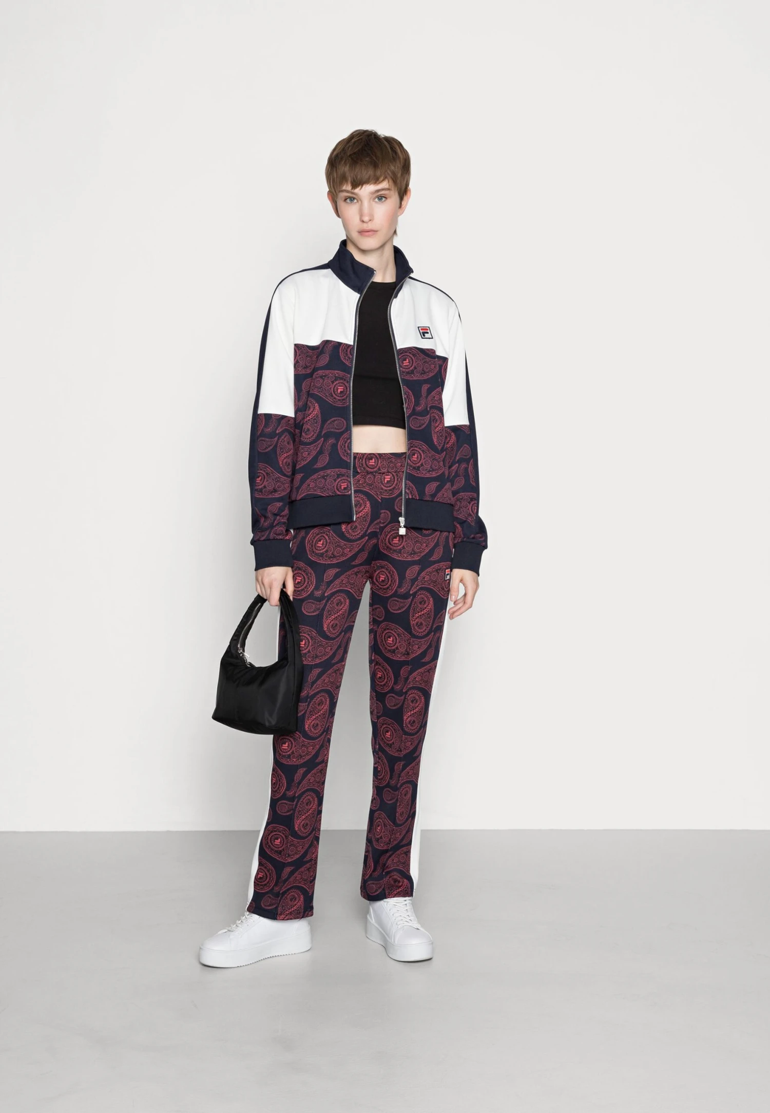 Fila Caliste Track JacketGiacca SportivaBaroque Rose Donna Giacche E Blazer 1FI21G01F-K11 2 Fila Caliste Track JacketGiacca SportivaBaroque Rose Donna Giacche E Blazer 1FI21G01F-K11 - immagine 2