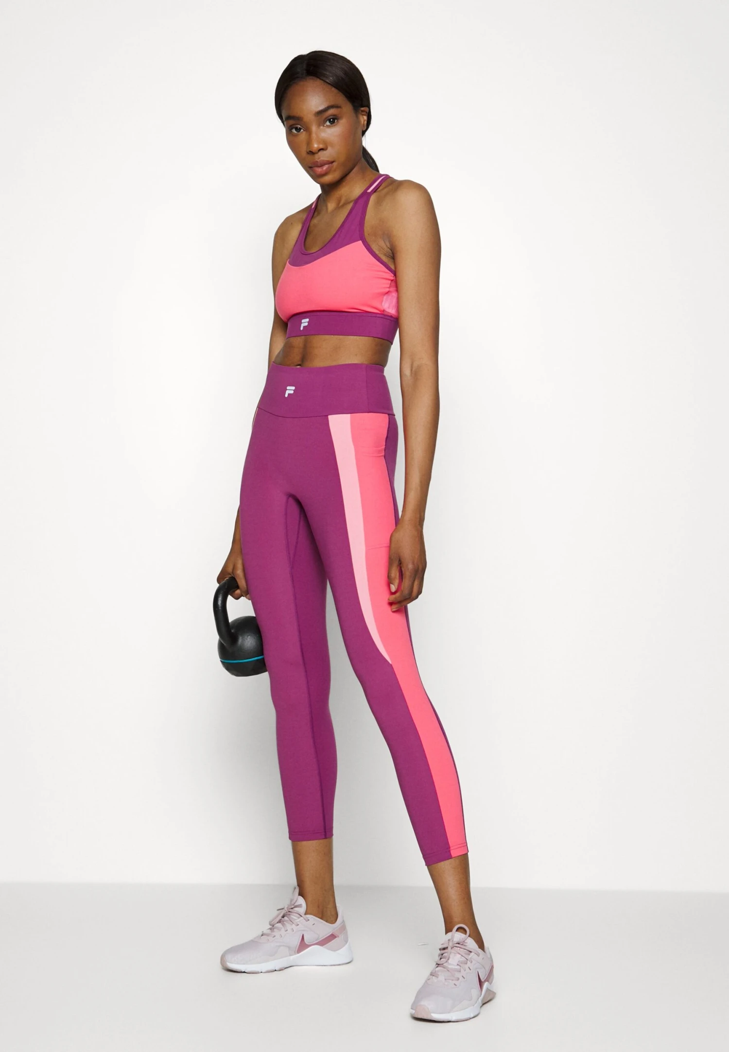 Fila Rabenau High Waist CollantAmaranth Rouge/Red Flamingo Pink Donna Pantaloni 1FI41E02S-I11 2 Fila Rabenau High Waist CollantAmaranth Rouge/Red Flamingo Pink Donna Pantaloni 1FI41E02S-I11 - immagine 2