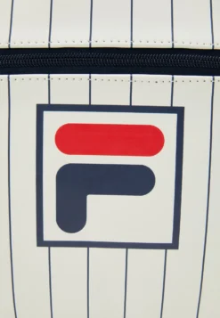 Fila The Classic Padel Bag UnisexBorsa Per RacchetteWhite /Peacoat Blue Uomo Zaini E Borse 1FI44E00J-A11 -Negozio al dettaglio Fila 1b6e9c06f16b4d53b9174dc2b7721eff scaled