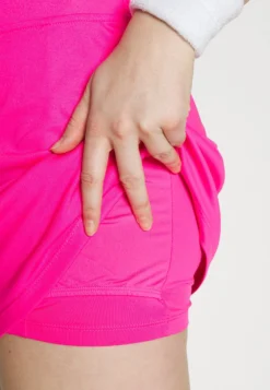 Fila Skort AnnaGonna SportivoPink Glo Donna Abbigliamento 1FI41M00L-J11 -Negozio al dettaglio Fila 1c90655874b240e8acd745316f6b04a2 scaled