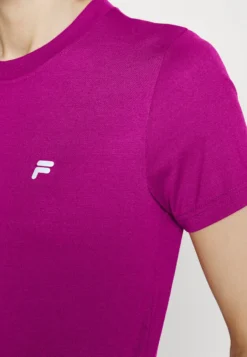 Fila RabarabaT-Shirt BasicWild Aster Donna T-shirt E Top 1FI41D03T-G11 11 Fila RabarabaT-Shirt BasicWild Aster Donna T-shirt E Top 1FI41D03T-G11 -Negozio al dettaglio Fila 1e6318b371e6437fb56fa0371dd03fce scaled
