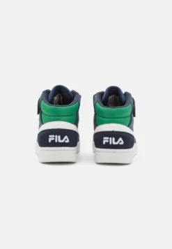 Fila Crew Mid Kids UnisexSneakers AlteNavy/Verdant Green Bambini Sneakers 1FI16D016-K11 -Negozio al dettaglio Fila 283355bcca5844469da1763589af9e2f scaled