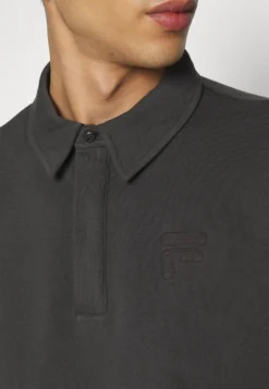 Fila Coursan - Maglietta A Manica Lunga - Phantom 15 Fila Coursan - Maglietta A Manica Lunga - Phantom -Negozio al dettaglio Fila 292123f408a2465981b0774a93923ca9 scaled