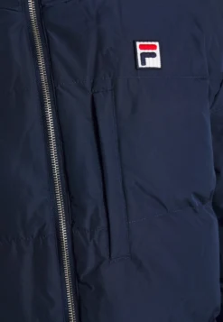 Fila Avventura Puff JacketGiacca InvernaleBlack Iris Uomo Giacche 1FI22T01Z-K11 -Negozio al dettaglio Fila 29da51b8f7ac460f9a6426f283c1aacf scaled
