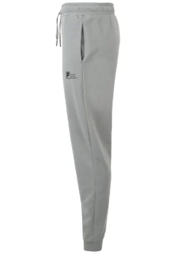 Fila Apparel Balbronn Pantaloni SportiviUltimate Gray Uomo Pantaloni Sportivi E Joggers 1FI22E049-C11 11 Fila Apparel Balbronn Pantaloni SportiviUltimate Gray Uomo Pantaloni Sportivi E Joggers 1FI22E049-C11 -Negozio al dettaglio Fila 309741d2ecd840979f3019d3eb306c09 scaled