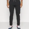 Fila MarekPantaloni SportiviBlack Uomo Abbigliamento 1FI42E038-Q11