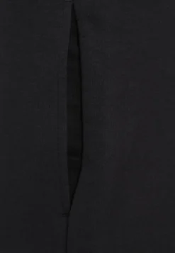 Fila Bültow - Shorts - Black Beauty -Negozio al dettaglio Fila 448a56418d824ab7909f1f280c9edad7 scaled