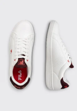 CrosscourtNtSneakers BasseWhite-Fila Red Uomo Sneaker 1FI12O051-A11 -Negozio al dettaglio Fila 49e8ef272cdf460881fcccf510e88f16 scaled
