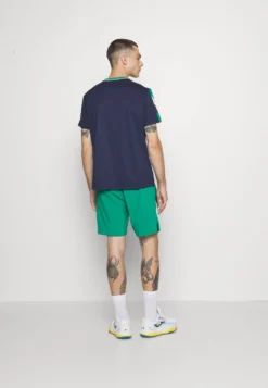 Fila Enzo - T-Shirt Con Stampa - Navy -Negozio al dettaglio Fila 4b2b91b84a784c00afc51745b3de5e15 scaled