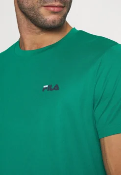 Fila Logo SmallT-Shirt BasicUltramarine Green Uomo T-shirt E Polo 1FI42D03V-M11 -Negozio al dettaglio Fila 4f7d853c04a7492db668f6055f48f721 scaled