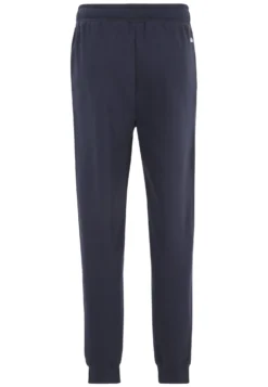 Fila Apparel Balbronn Pantaloni SportiviBlack Iris Uomo Pantaloni Sportivi E Joggers 1FI22E049-K11 -Negozio al dettaglio Fila 50a6cb963b864c19b37dc130347060ea scaled