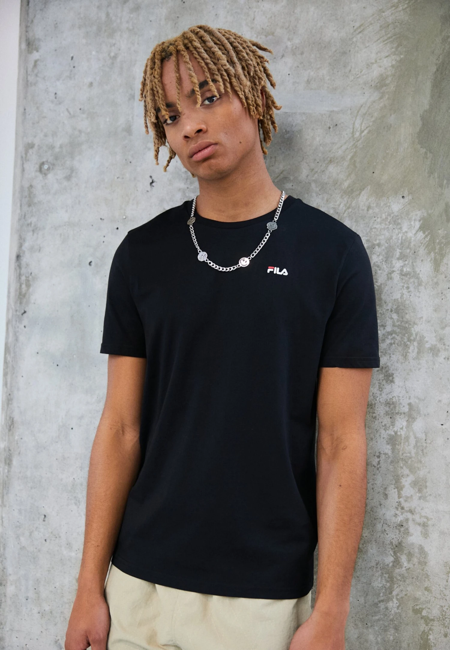 Fila Brod Tee 2 PackT-Shirt BasicBlack/Bright White Uomo T-shirt E Polo 1FI22O057-Q12 3 Fila Brod Tee 2 PackT-Shirt BasicBlack/Bright White Uomo T-shirt E Polo 1FI22O057-Q12 - immagine 3