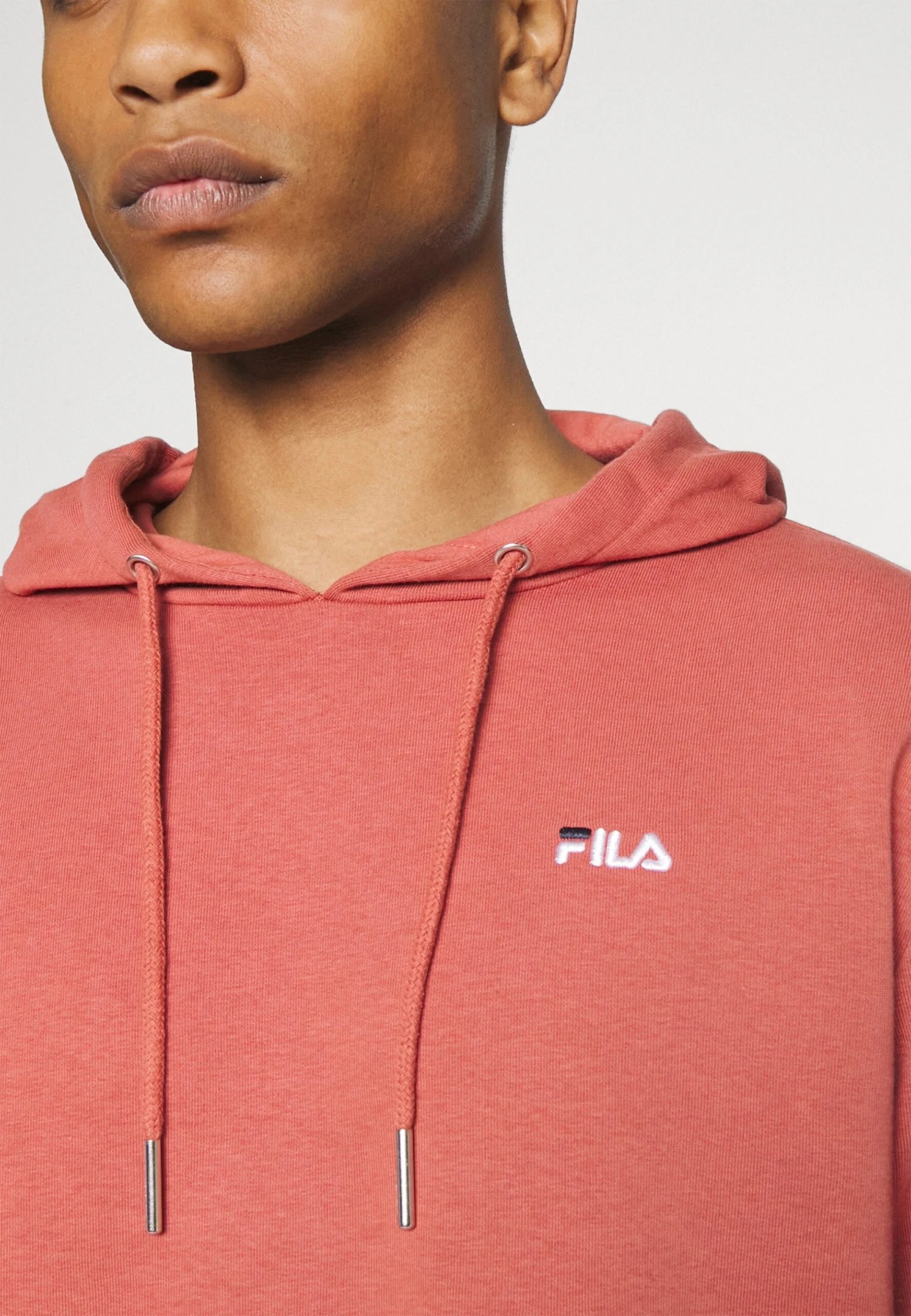 Fila Bengel Regular HoodyFelpa Con CappuccioMarsala Uomo Maglieria E Felpe 1FI210017-G11 6 Fila Bengel Regular HoodyFelpa Con CappuccioMarsala Uomo Maglieria E Felpe 1FI210017-G11 - immagine 6