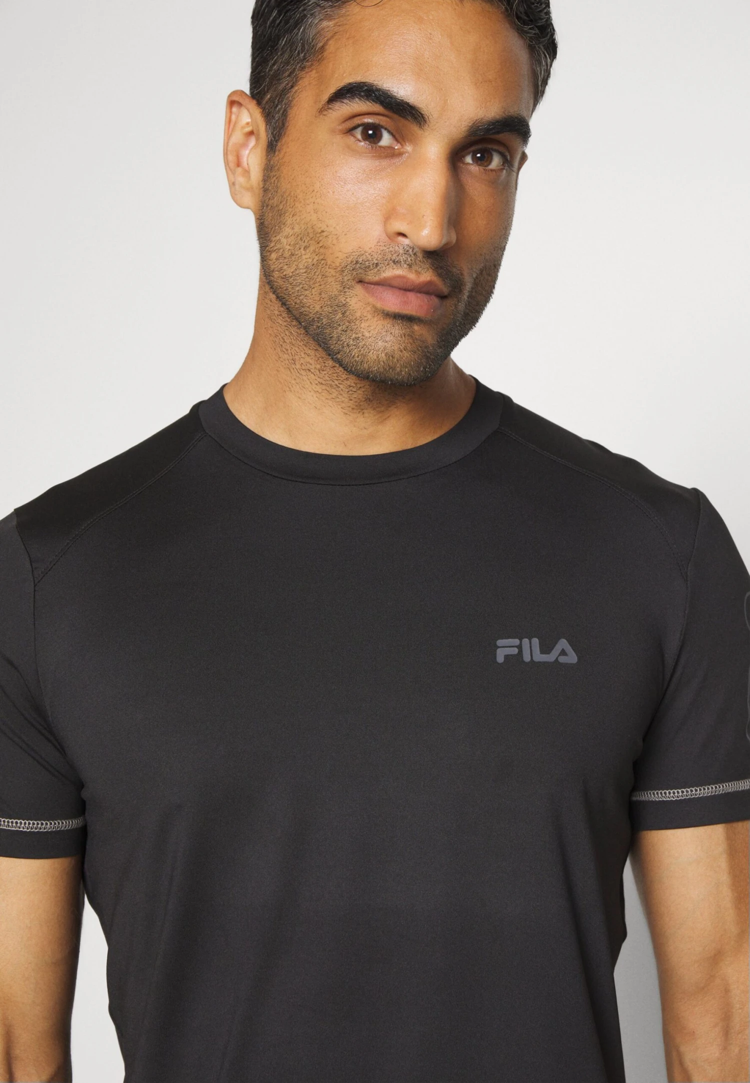 Fila MoritzT-Shirt Con StampaBlack Uomo T-shirt E Polo 1FI42D04L-Q11 5 Fila MoritzT-Shirt Con StampaBlack Uomo T-shirt E Polo 1FI42D04L-Q11 - immagine 5