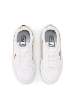 Fila Sevaro FSneakers BasseWhite/Gold Bambini Sneakers 1FI13D03D-A11 8 Fila Sevaro FSneakers BasseWhite/Gold Bambini Sneakers 1FI13D03D-A11 -Negozio al dettaglio Fila 69d2ba4aabda489c9a27a74a54b7b6f2 scaled