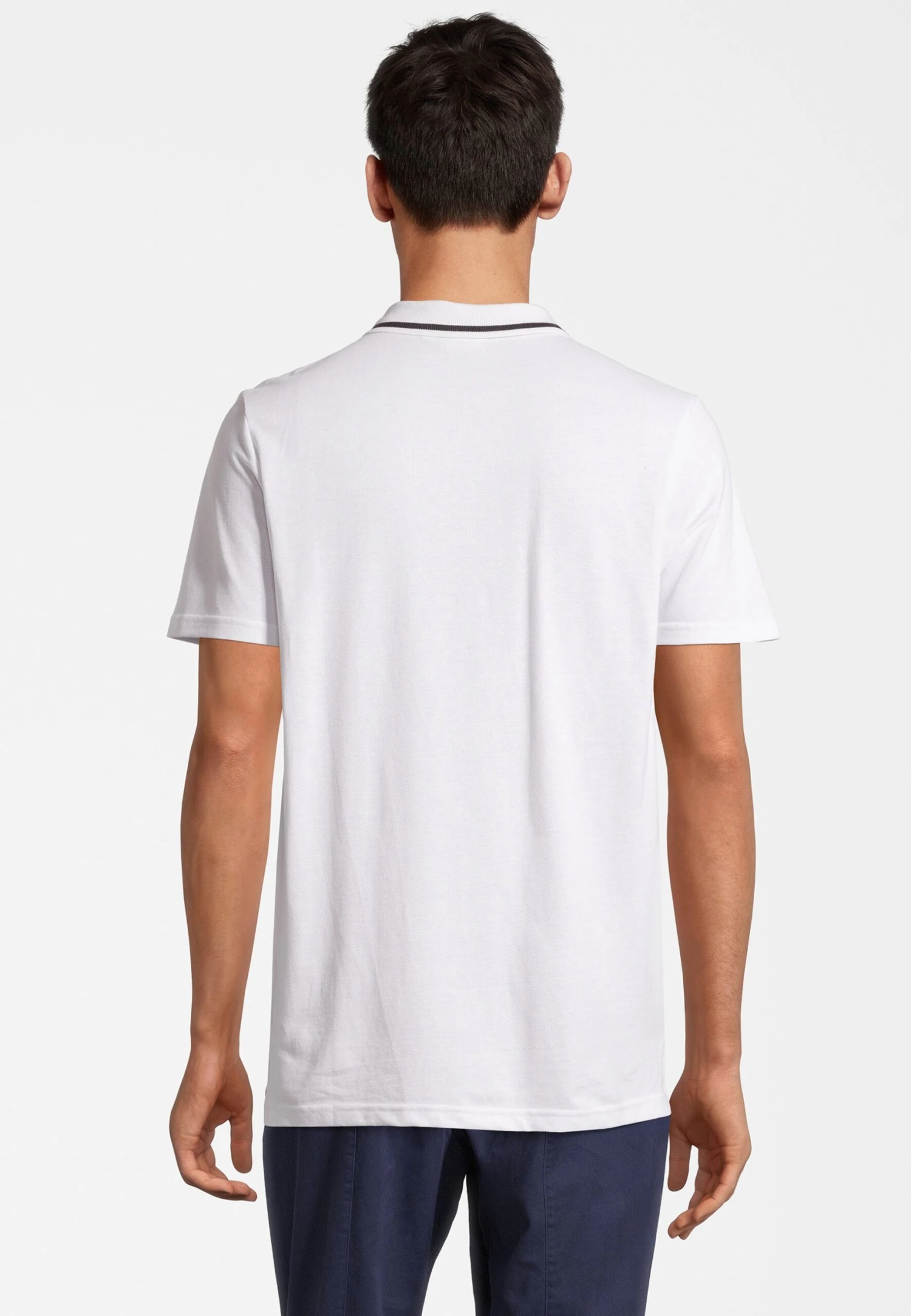 Fila Apparel BucakPoloBright White Uomo T-shirt E Polo 1FI22P00X-A11 3 Fila Apparel BucakPoloBright White Uomo T-shirt E Polo 1FI22P00X-A11 - immagine 3
