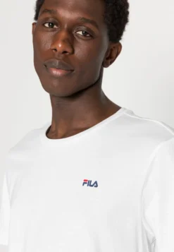 Fila Brod Tee 2 PackT-Shirt BasicBright White/Medieval Blue Uomo T-shirt E Polo 1FI22O057-A12 -Negozio al dettaglio Fila 74b45c6cd55a42e7b2e2f3a384459aae scaled