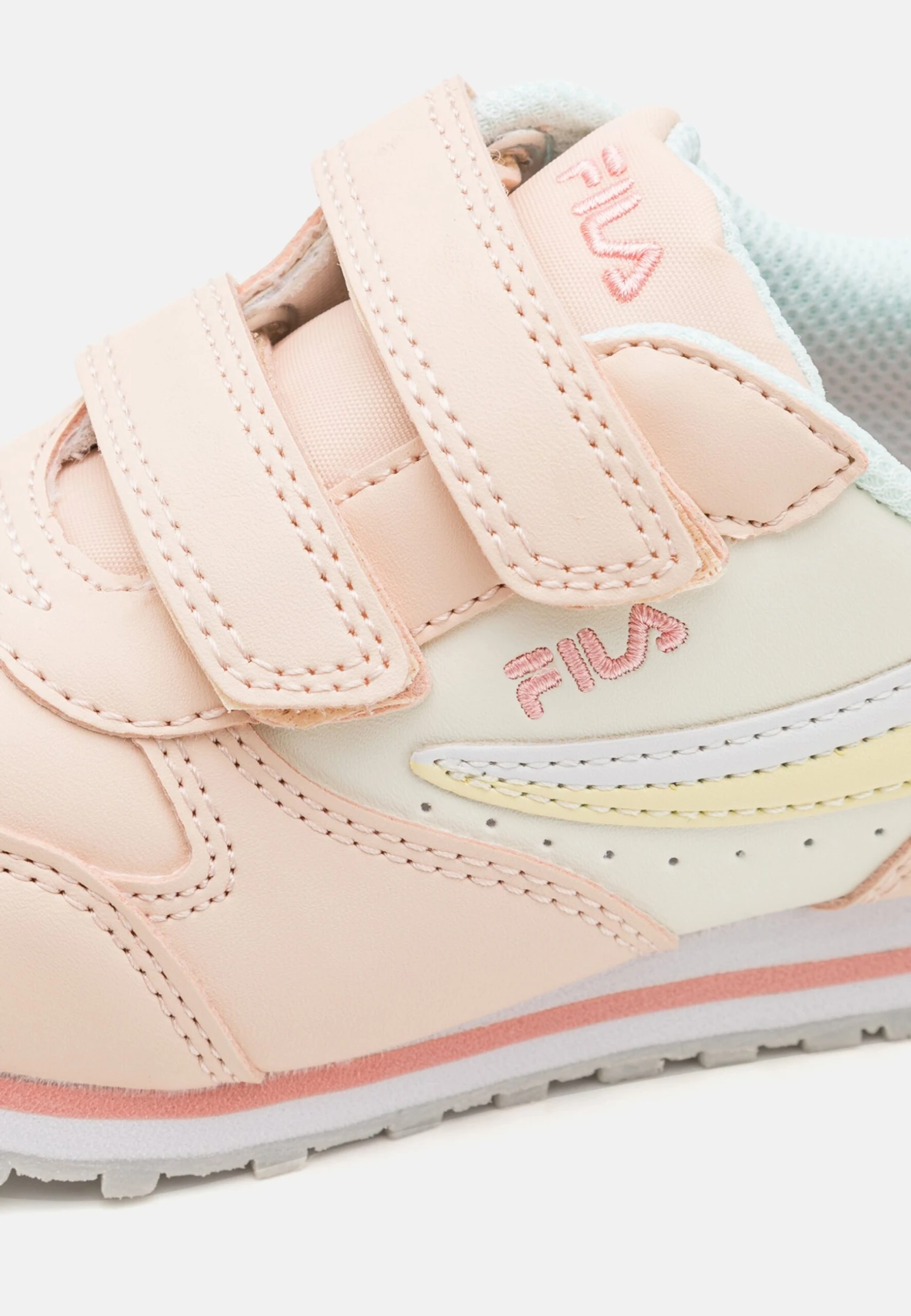 Fila Orbit Infants UnisexSneakers BasseVanilla Cream/Marshmallow Bambini Sneakers 1FI14D003-B19 6 Fila Orbit Infants UnisexSneakers BasseVanilla Cream/Marshmallow Bambini Sneakers 1FI14D003-B19 - immagine 6