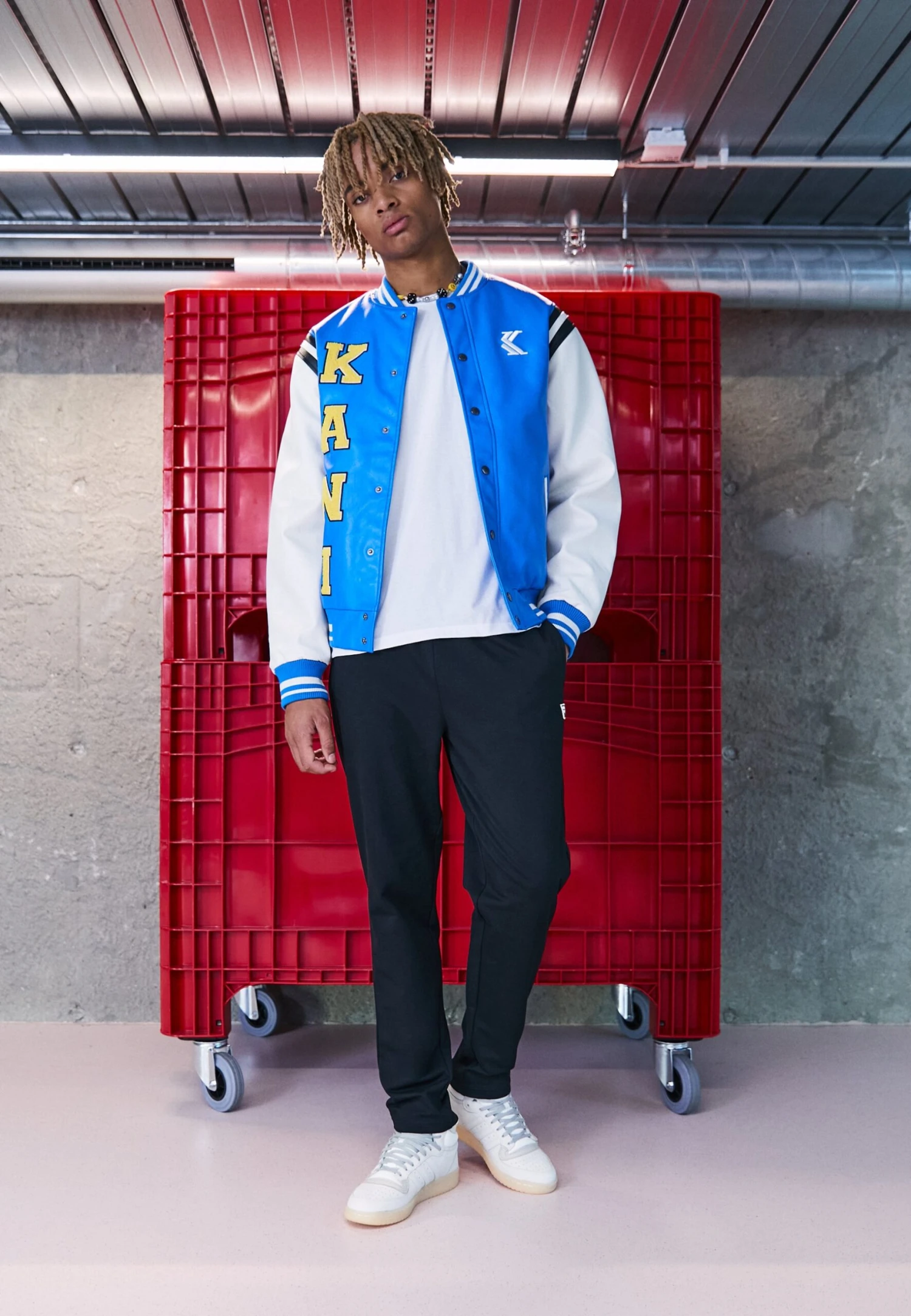 Fila Bottrop Track PantsPantaloni SportiviBlack Uomo Pantaloni Sportivi E Joggers 1FI22E03P-Q11 2 Fila Bottrop Track PantsPantaloni SportiviBlack Uomo Pantaloni Sportivi E Joggers 1FI22E03P-Q11 - immagine 2