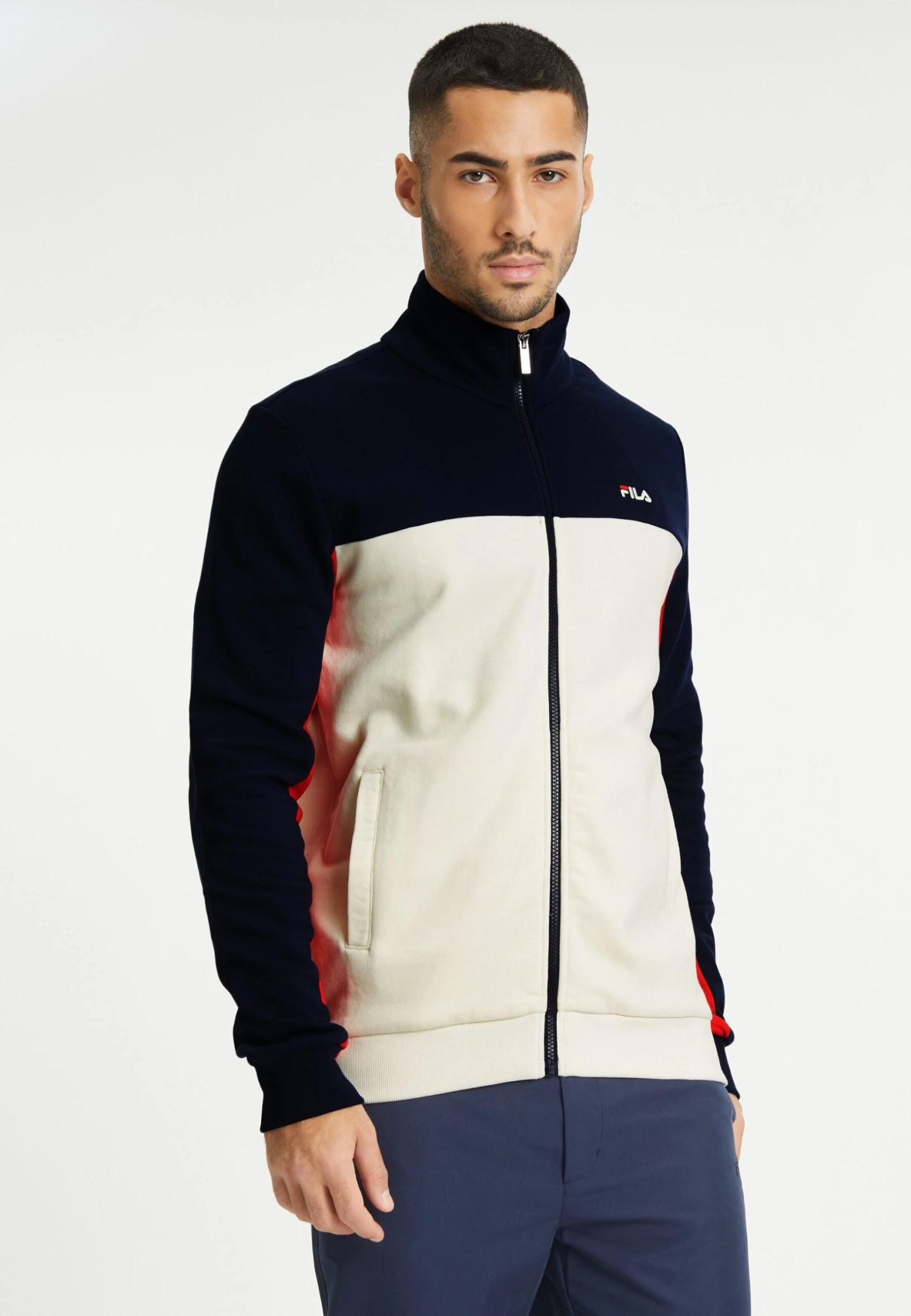 Fila BiedenkopfGiacca SportivaBlack Iris Uomo Pantaloni Sportivi E Joggers 1FI22Q00I-K11 1 Fila BiedenkopfGiacca SportivaBlack Iris Uomo Pantaloni Sportivi E Joggers 1FI22Q00I-K11