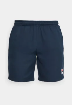 Fila Shorts RileyPantaloncini SportiviPeacoat Blue Uomo Abbigliamento 1FI42E01O-K11 -Negozio al dettaglio Fila 8710172423264248837c920c1e6c7048 scaled