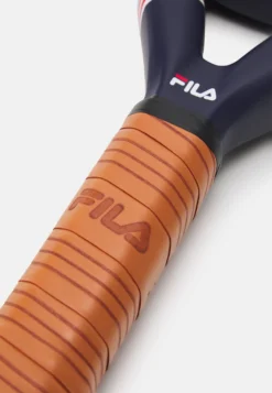 Fila The AgilisRacchetta Da PadelPeacoat Uomo Attrezzatura 1FI42L007-K11 -Negozio al dettaglio Fila 9041e63a21194eea8504672af0076f43 scaled