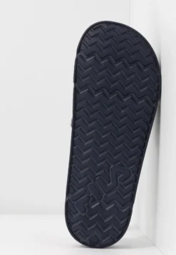 Fila Morro BayInfradito Da BagnoDress Blue Donna Per Il Mare 1FI11A02I-K11 13 Fila Morro BayInfradito Da BagnoDress Blue Donna Per Il Mare 1FI11A02I-K11 -Negozio al dettaglio Fila 909e3bc85b304465b4dfc34f9d3b9423 scaled