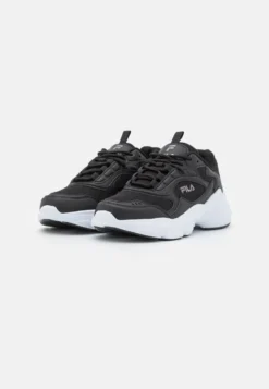 Fila Collene - Sneakers Basse - Black -Negozio al dettaglio Fila 9e200bc0af1344edaf10e4259200f3f9 scaled