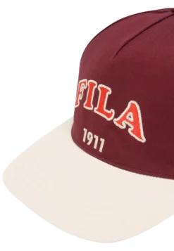 Fila Tashkent Varsity Trucker CappellinoTawny Port Donna Cappelli E Foulard 1FI54Q01J-G11 5 Fila Tashkent Varsity Trucker CappellinoTawny Port Donna Cappelli E Foulard 1FI54Q01J-G11 -Negozio al dettaglio Fila 9e7003dd183043e488799bdf7f14beb2 scaled