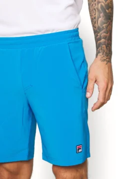 Fila SantanaPantaloncini SportiviSimply Blue Uomo Abbigliamento 1FI42E001-K12 9 Fila SantanaPantaloncini SportiviSimply Blue Uomo Abbigliamento 1FI42E001-K12 -Negozio al dettaglio Fila a9a98871c2354fa090381063dd5d8a84 scaled