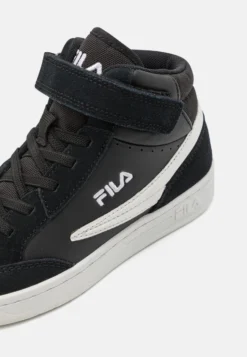 Fila Crew Mid Kids UnisexSneakers AlteBlack Bambini Sneakers 1FI16D016-Q11 -Negozio al dettaglio Fila ae83917c1d454191bb6662f18df19084 scaled