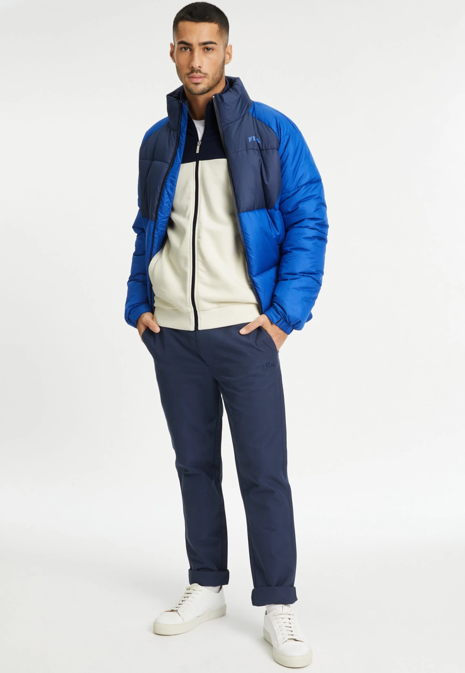 Fila BiedenkopfGiacca SportivaBlack Iris Uomo Pantaloni Sportivi E Joggers 1FI22Q00I-K11 2 Fila BiedenkopfGiacca SportivaBlack Iris Uomo Pantaloni Sportivi E Joggers 1FI22Q00I-K11 - immagine 2