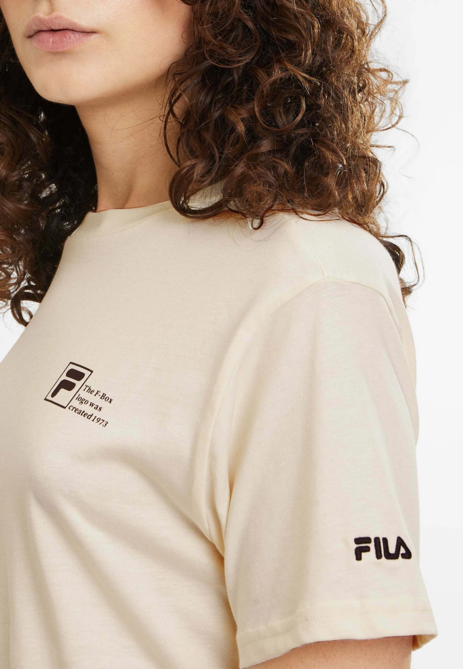Fila BeulichT-Shirt Con StampaWeiss Donna T-shirt E Top 1FI21D066-A11 4 Fila BeulichT-Shirt Con StampaWeiss Donna T-shirt E Top 1FI21D066-A11 - immagine 4