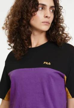Fila Birstein Cropped TeeT-Shirt Con StampaBlack Donna T-shirt E Top 1FI21D06G-Q11 -Negozio al dettaglio Fila c35ce2c277ec466da1fc8189273480ba scaled