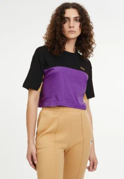 Fila Birstein Cropped TeeT-Shirt Con StampaBlack Donna T-shirt E Top 1FI21D06G-Q11