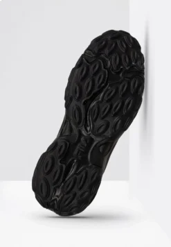 Fila LoligoSneakers BasseBlack Donna Scarpe 1FI11A0C0-Q11 -Negozio al dettaglio Fila c5329240b4464a768dddc67c22e3a5cc scaled