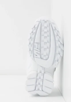 Fila Disruptor Kids Teens UnisexSneakers BasseWhite Bambini Sneakers 1FI13D002-A11 -Negozio al dettaglio Fila c555b327b8c84047bea3ff9d113cfce0