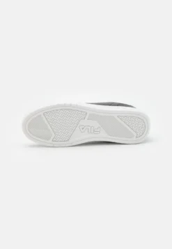 Fila Netforce UnisexSneakers BasseBlack/Gray Violet/White Uomo Sneaker 1FI15O00R-Q12 -Negozio al dettaglio Fila d028b65126d845ccaffb86d04a4e8cea scaled