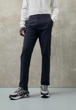 Fila Taizhou PantsPantaloniBlack Uomo Pantaloni 1FI22E03U-Q11