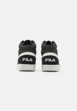 Fila Crew Mid Teens UnisexSneakers AlteBlack Bambini Sneakers 1FI16D013-Q11 -Negozio al dettaglio Fila d65477bd4f894be1b82b47cd7353fa47 scaled