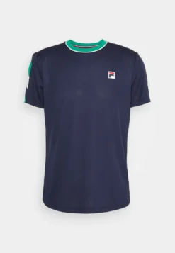 Fila Enzo - T-Shirt Con Stampa - Navy -Negozio al dettaglio Fila d9dbcc6522c24e989c15febe9343b52f scaled