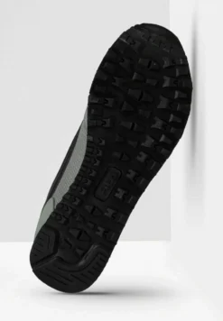 Fila Prati - Sneakers Basse - Grigio -Negozio al dettaglio Fila e41c4e9f1b1047dc87ba47417e018b56