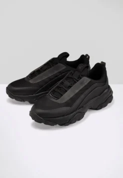 Fila LoligoSneakers BasseBlack Donna Scarpe 1FI11A0C0-Q11 -Negozio al dettaglio Fila e9e47fb0f4c44684b711028d8ad14116 scaled