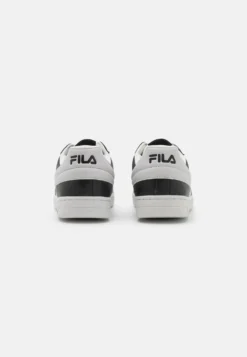 Fila NoclafSneakers BasseBlack/White Uomo Sneaker 1FI12O05X-Q11 -Negozio al dettaglio Fila ec02f02442cb49d98a4dd10255906ea4 scaled