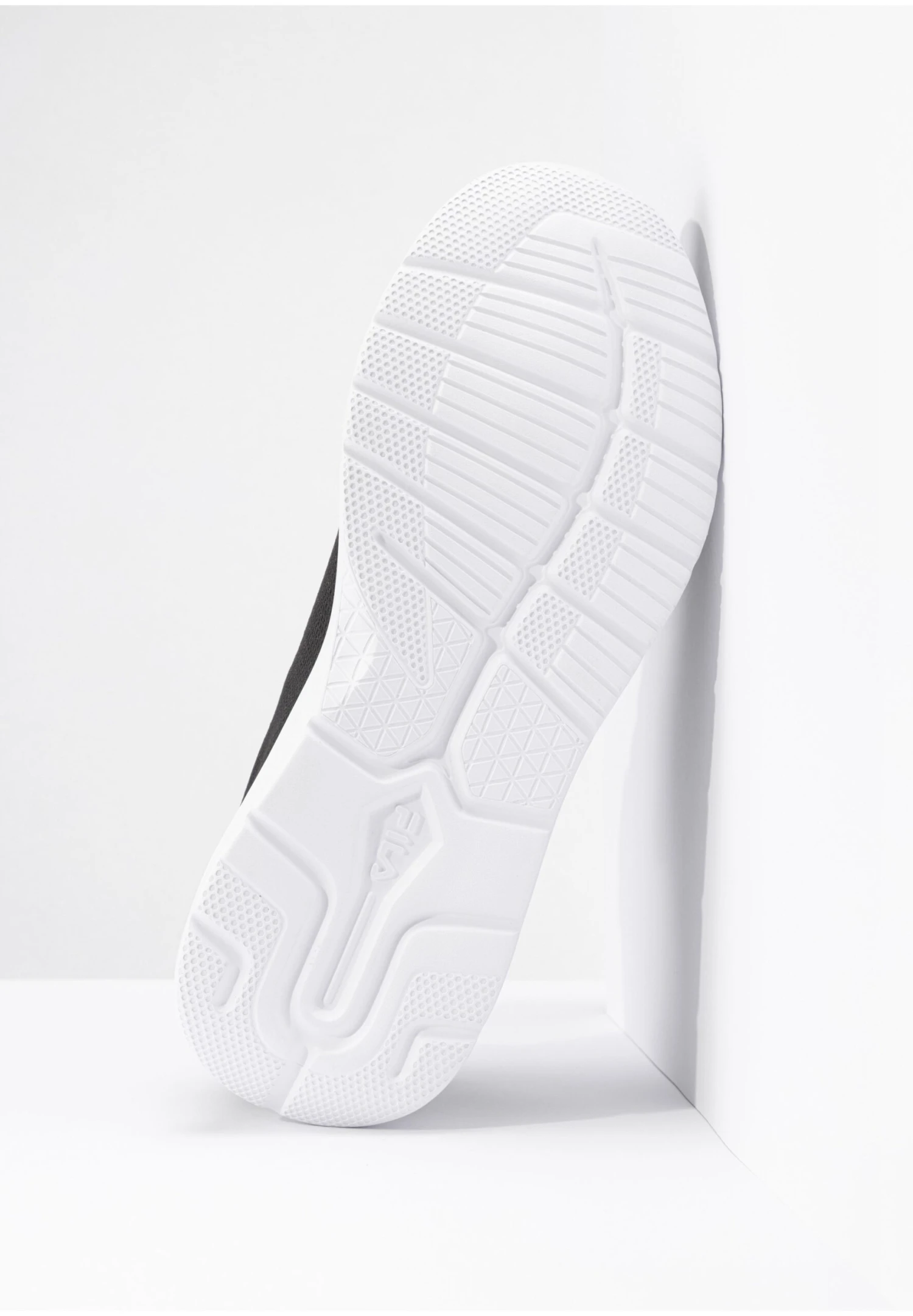 Fila Footwear SpitfireSneakers BasseBlack White Uomo Scarpe 1FI42A02K-Q11 5 Fila Footwear SpitfireSneakers BasseBlack White Uomo Scarpe 1FI42A02K-Q11 - immagine 5